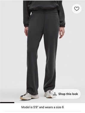 lulu jogger/sweats wide leg size 2